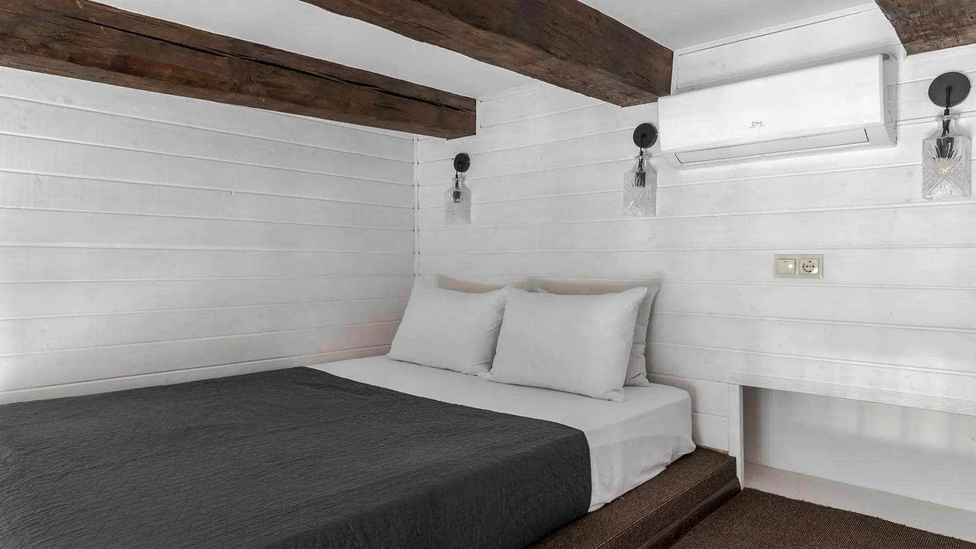 Inshiapartments On Slovatskoho Str Lviv 0*,