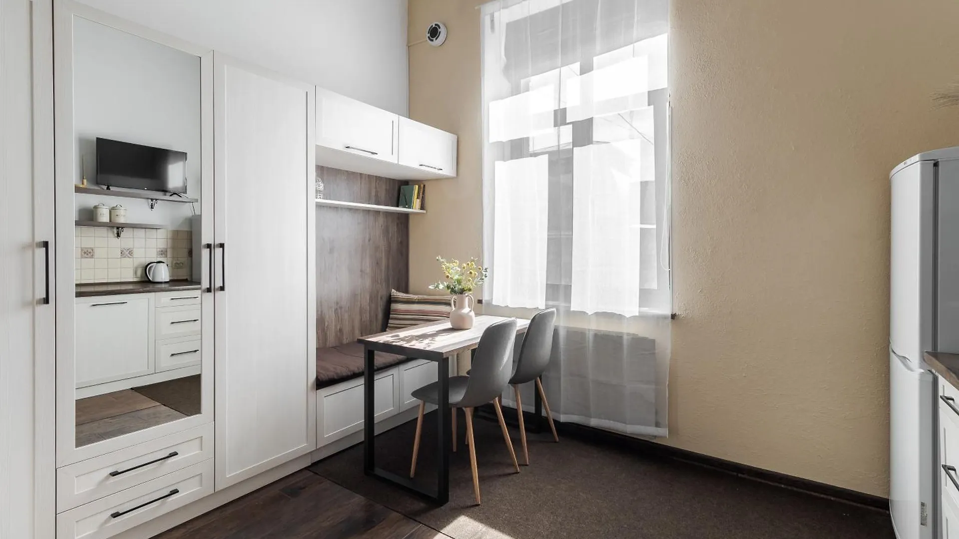 Apartment Inshiapartments On Slovatskoho Str Lviv